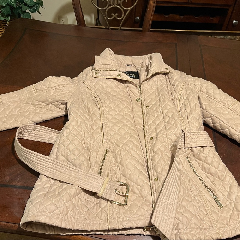 Guess Women Jacket. Never Worn. Beige